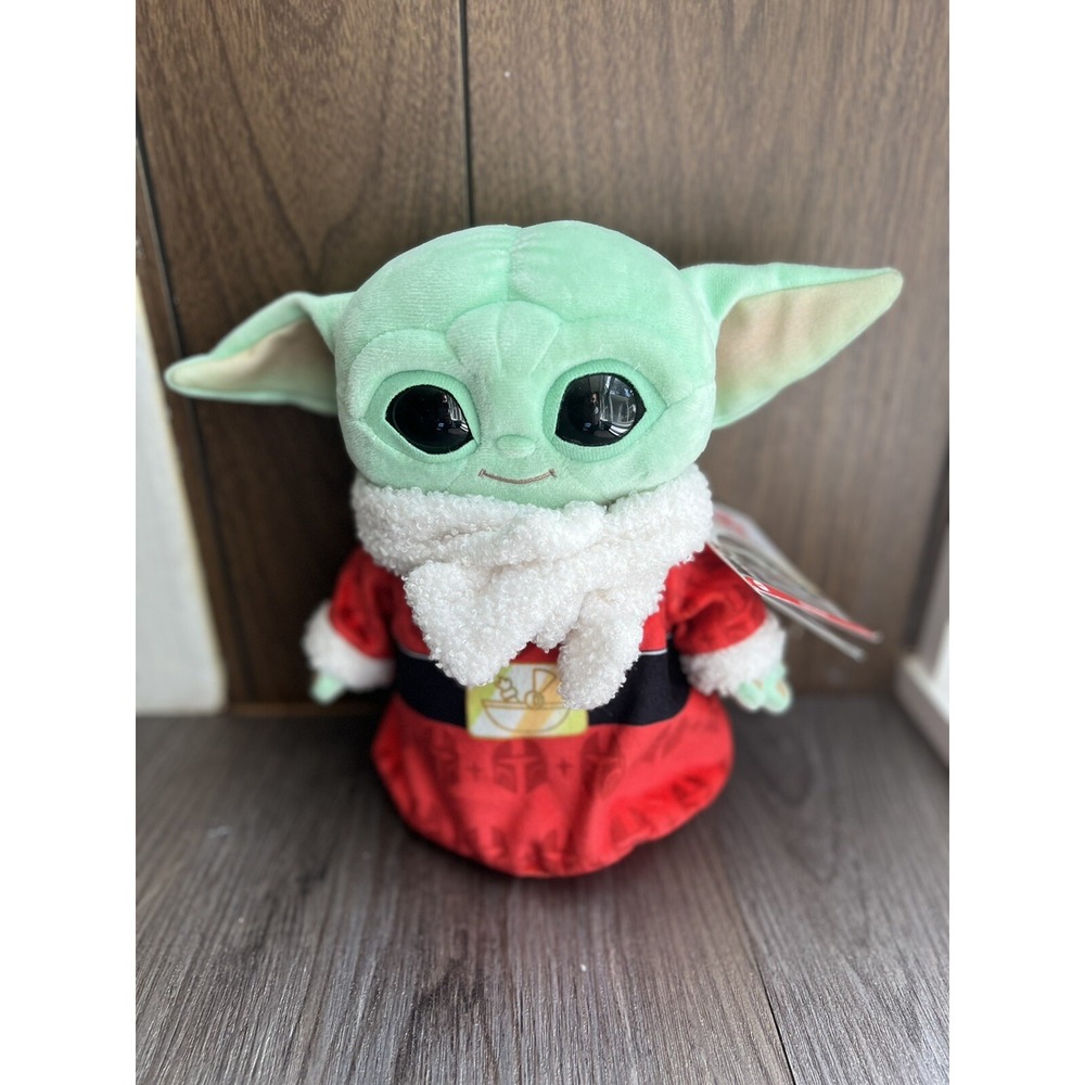 Star Wars: The Mandalorian Baby Yoda Grogu Christmas‎ Holiday Plush 2022